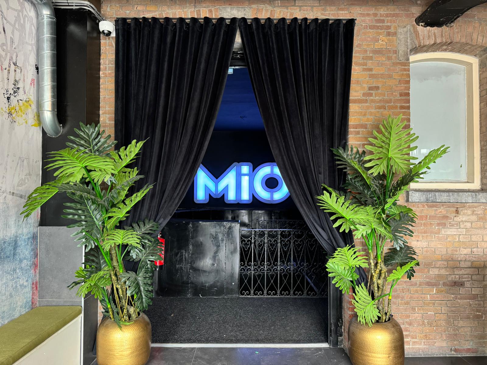 Overgordijnen in slaapkamer